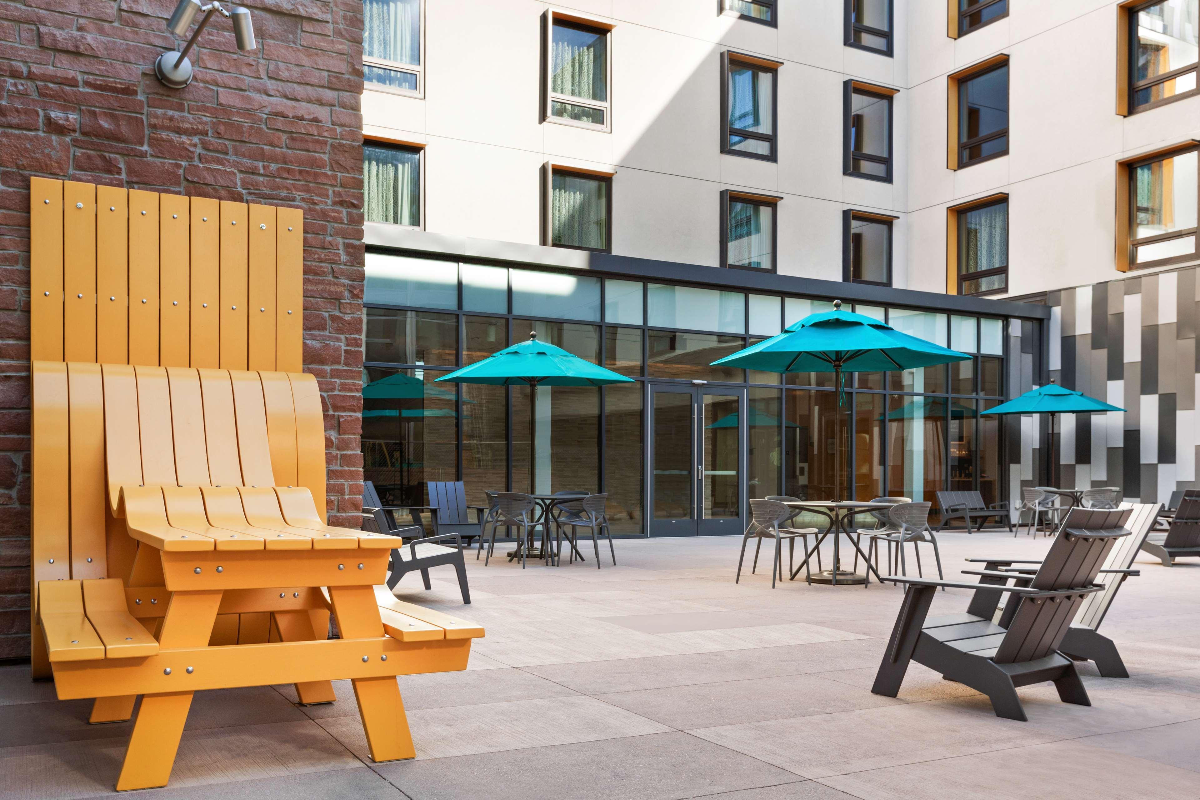 Embassy Suites By Hilton Boulder Buitenkant foto