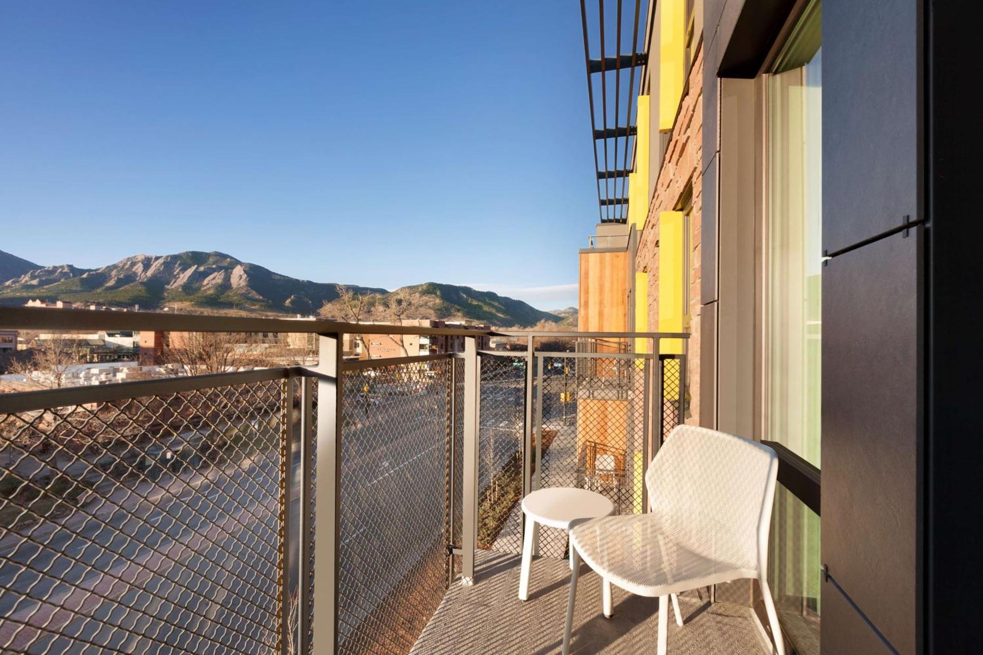 Embassy Suites By Hilton Boulder Buitenkant foto